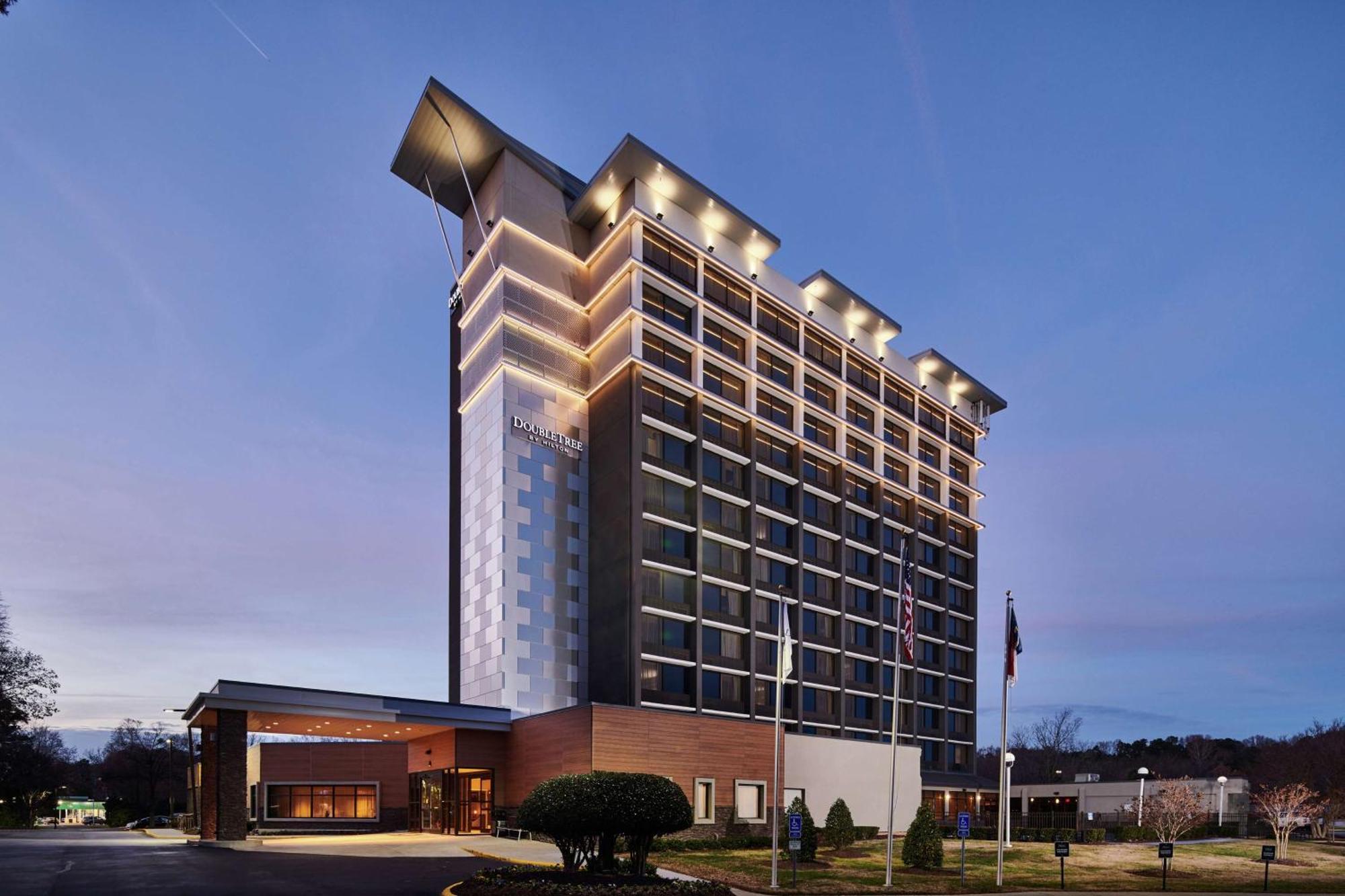 Hotel Doubletree By Hilton Raleigh Crabtree Valley Exterior foto